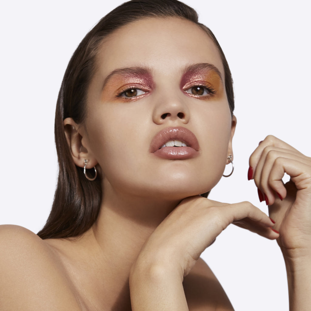 M·A·C Studio Face and Body Foundation 120 ml - Polished Daily Care