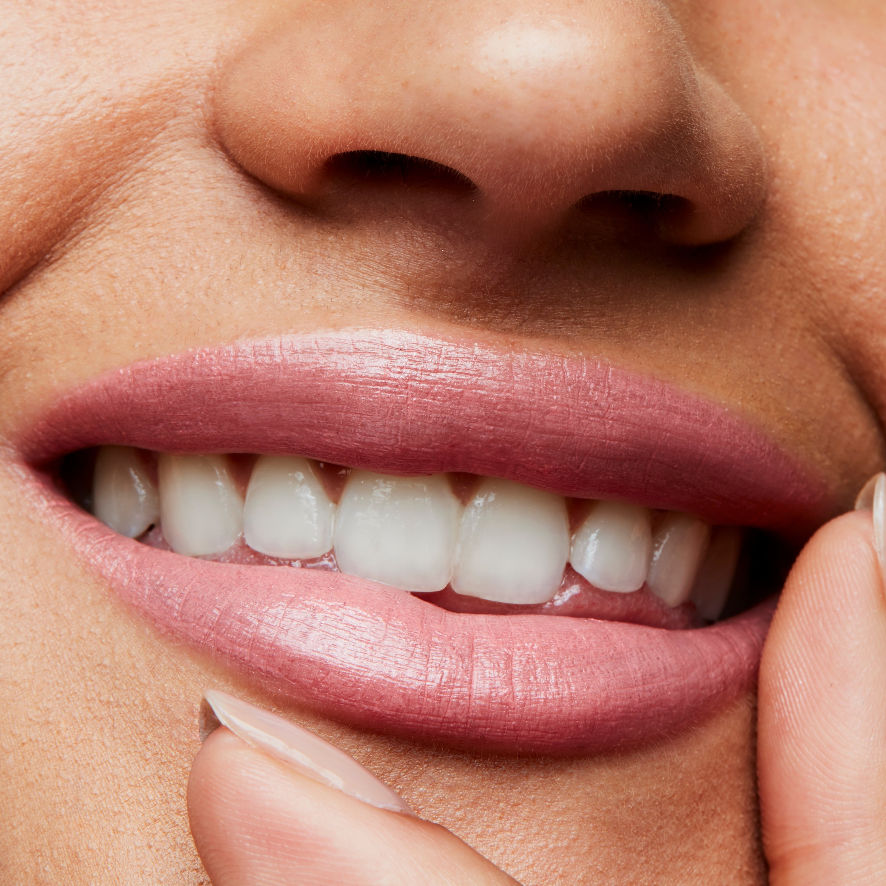Frost Lipstick - Polished Daily Care